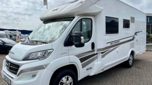 4p McLouis semi-integrated uit 2016