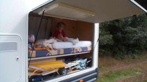 Super plenty of indoor space. Pleasant light inside. Completely self-sufficient.