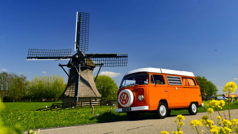 James – Classic Volkswagen T2b camper from 1975
