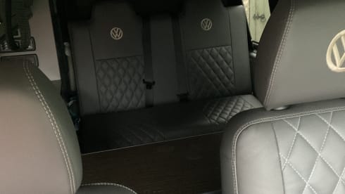 Flack – VW T6.1 4 slaapplaatsen