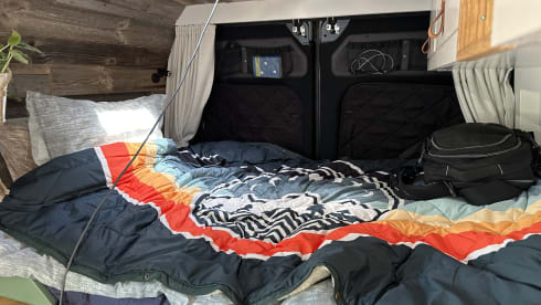 Serenity – 2p Peugeot Boxer L3H2 Volledig Uitgerust