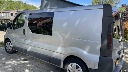 Renault campervan for 2 people 