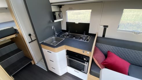 Coral suite on wheels – Luxury 2 person Adria Coral 650DL automatic transmission semi-integrated from 2022