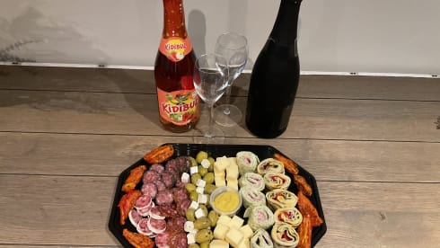 4p Challenger semi-integrated model 2023-limited edition