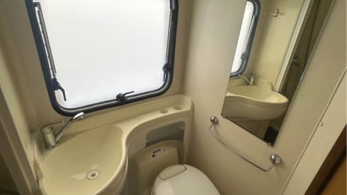 Betty – 6 berth Fiat alcove from 2005