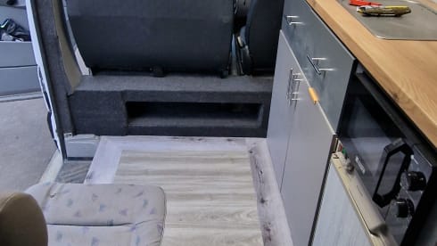 4 berth Mercedes-Benz bus from 2014