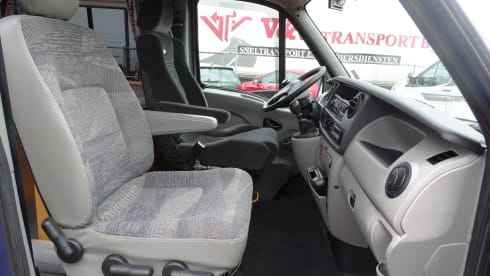 2p Other bus from 2006