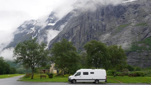Extra spacious and luxurious Mercedes Sprinter camper van