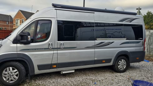 Marleen  – 2 berth Peugeot semi-integrated one of the best moterhomes on the market 