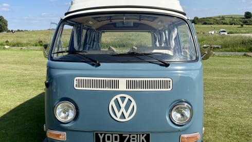 Bernard – Beautiful Campers 1972 VW Early Bay For Hire From Yorkshire