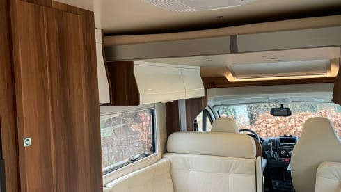 Genieten vol luxe !  – Geniet van alle luxe en gemak in deze prachtige familie camper 