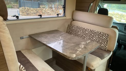 Rimor Evo 5 – Rimor Evo 5, 6 Berth Motorhome With Garage