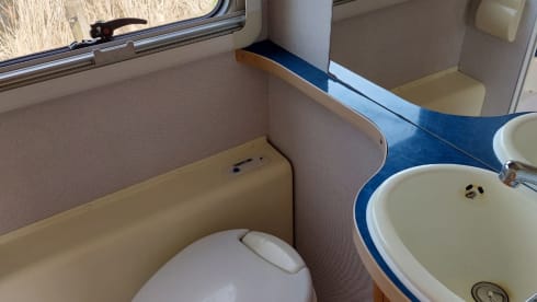 Hasselt  ( overijssel) – 4p Rapido integrated from 2004, Fiat ducato