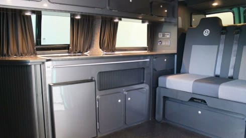 Vincent Van Go – Vincent Van Go - Our Luxurious, Adventurous VW Camper van