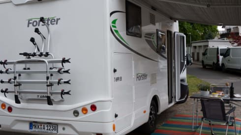 Franky – Rent Me:)