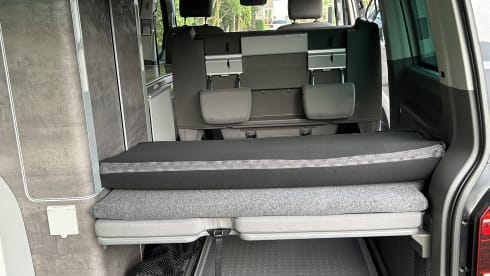 Grey Cali – 4p Volkswagen California from 2024