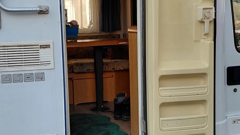 Raaf – 6-seater Fiat Alcove from 1997