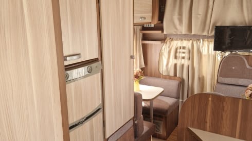 FLORA – MANSARDATO MC LOUIS 22