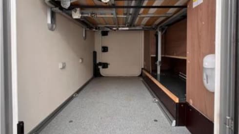 Jelle  – 4pers burstner semi-integrated with queen bed