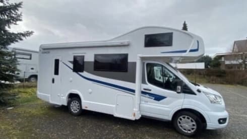 Rimor  – Very neat and beautiful 4-7 camper