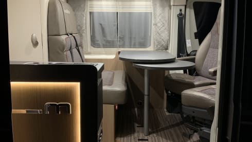 Malibu – Malibu Van 640 LE charming GT sky view