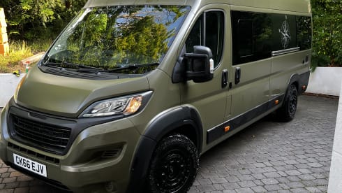 Big Tony – 5 berth Peugeot boxer campervan. Brand New off grid conversion