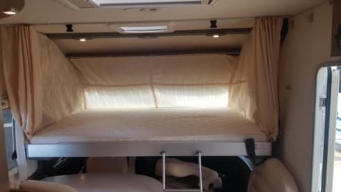 Adria – Spacious and luxurious family camper
