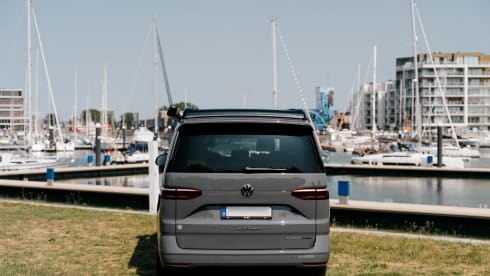 VW Cali – Compacte Luxe onderweg – Ervaar de California Ocean T7