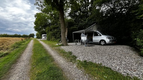 Plan B – 4p Volkswagen California
