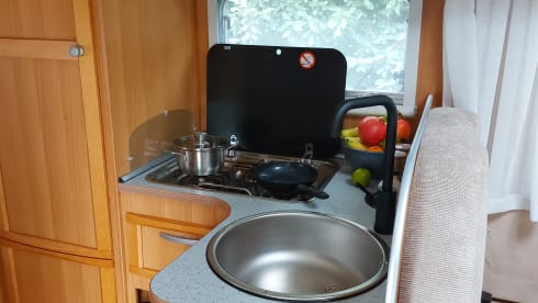 4p McLouis semi-integrated from 2007