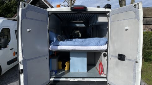 juul – super nice self-built 2p Peugeot Boxer camper bus from 2014 euro 5