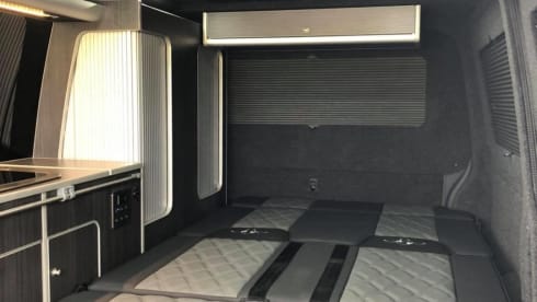 Little Grey – VW T6.1 DSG 150hp 2020 luxury conversion 