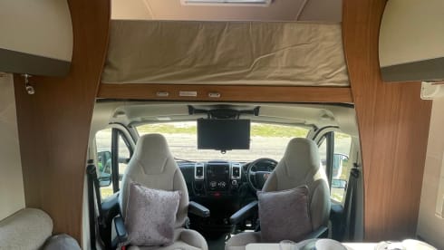 Mr Beaumont – 6 berth Autotrail semi-integrated from 2018
