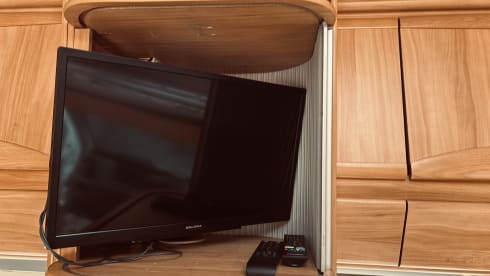 Veel plezier – 4p Adria Mobil alcove from 2004