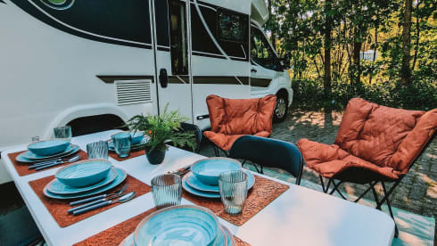 Kayona – NEW LUXURY 5p Benimar Cocoon 463 - 2023