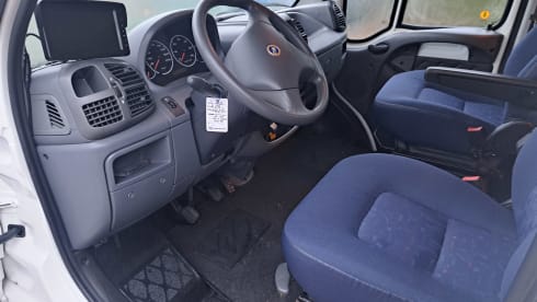 LOUISTJE 🚐 – 6p McLouis alcove from 2007