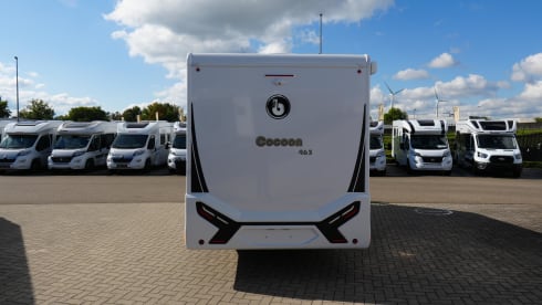 3. Ford Benimar Cocoon 463 for 4 persons (model 2022)