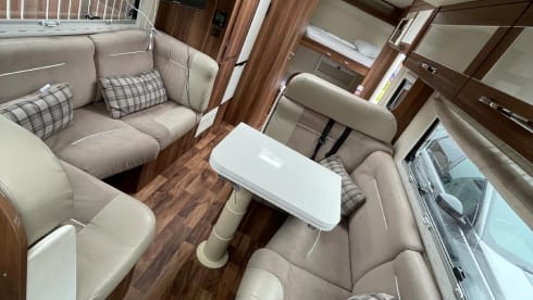 Gregory's Getaways – 6 berth Roller Team bus from 2018