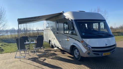 4-person Carthago chic c-line integral 