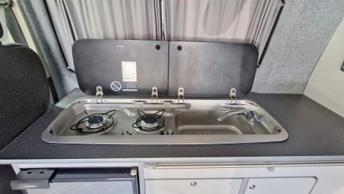 Skye2 – 4 berth campervan with pop top roof