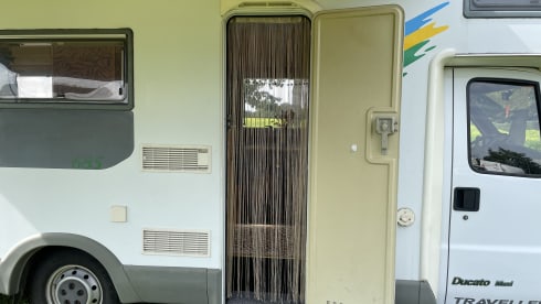 Knausiee – Nicely furnished family camper