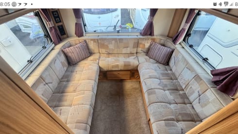Basia. – 6 berth 6 passengers Bailey Approach on Peugeot Boxer