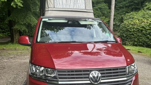 Amber – 4 berth Volkswagen campervan from 2020