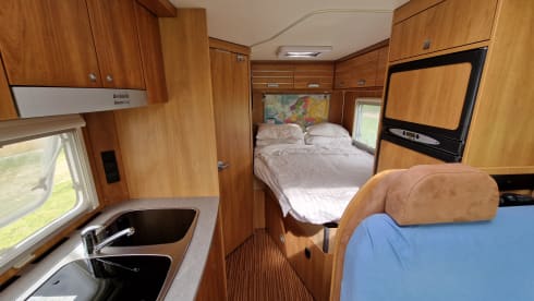 Smart & strong! 131hp - 2p - MaxxFan - CarPlay - Solar panel