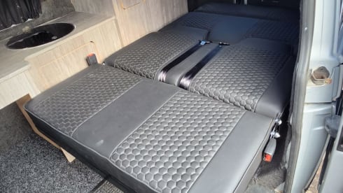 VW big van – VW Van Camper Compact and Fuel Efficient 