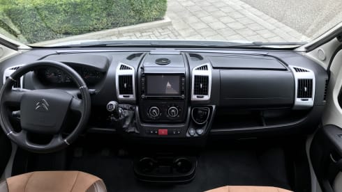 2p Bürstner semi-integrated from 2019
