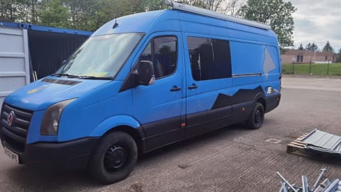 2 berth Volkswagen bus from 2007