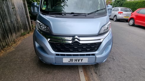 Jill – Stunning 4 berth family van. Fixed bunks!