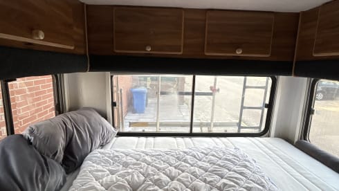 Sunrise – 5p Peugeot alcove from 1988