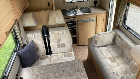 Elvis  – 2012 4 berth Elddis Majestic 100
